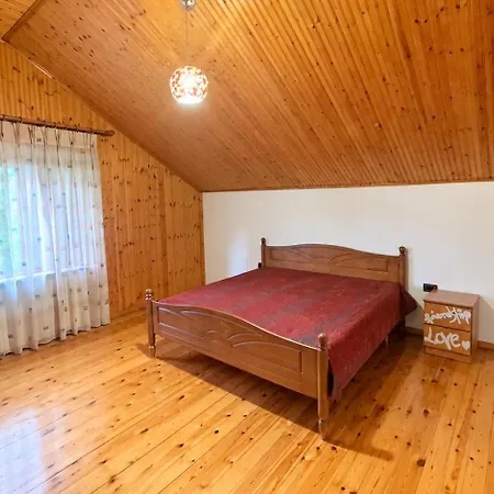 Privatunterkunft Private With Private Bathroom & Balcony In Elegant Gjelaj *
